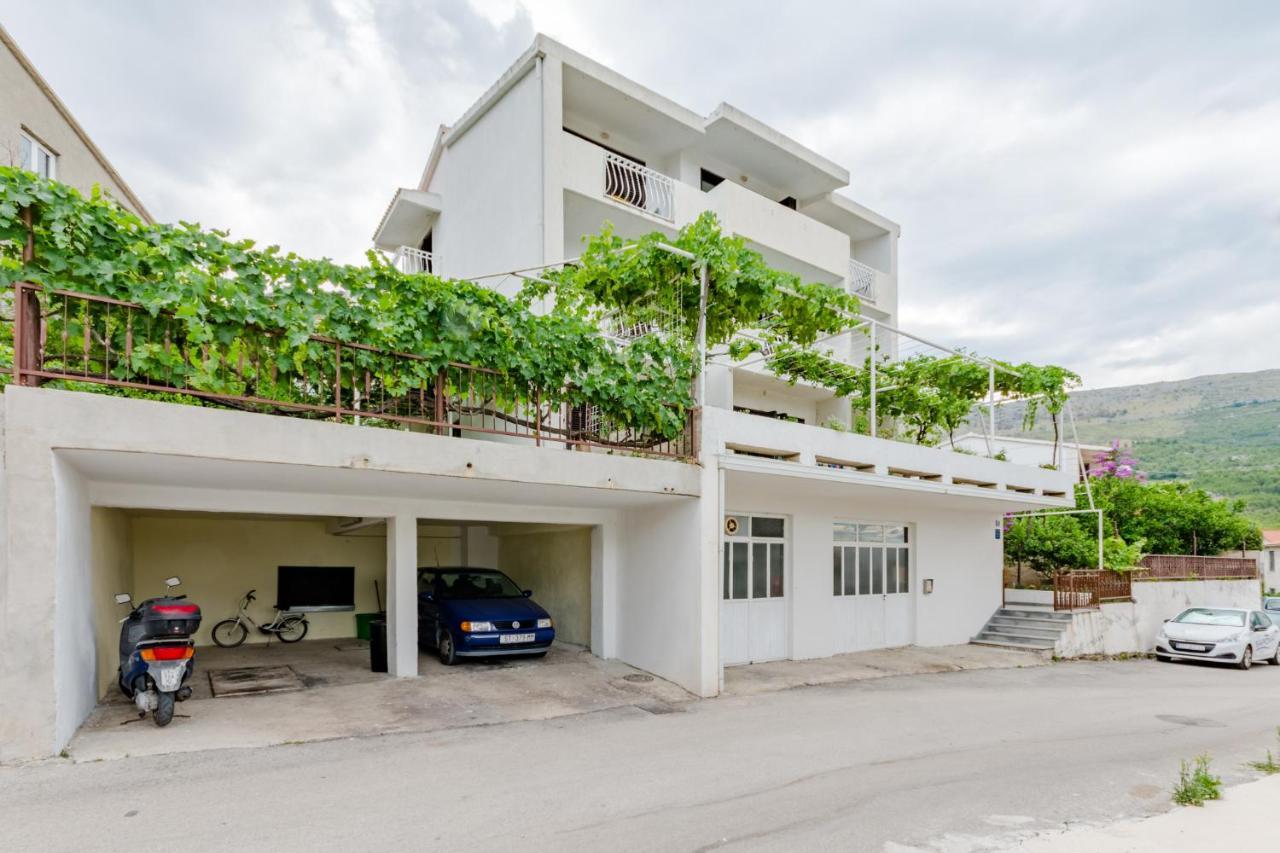 פודסטראנה Apartments Flor De Lis מראה חיצוני תמונה